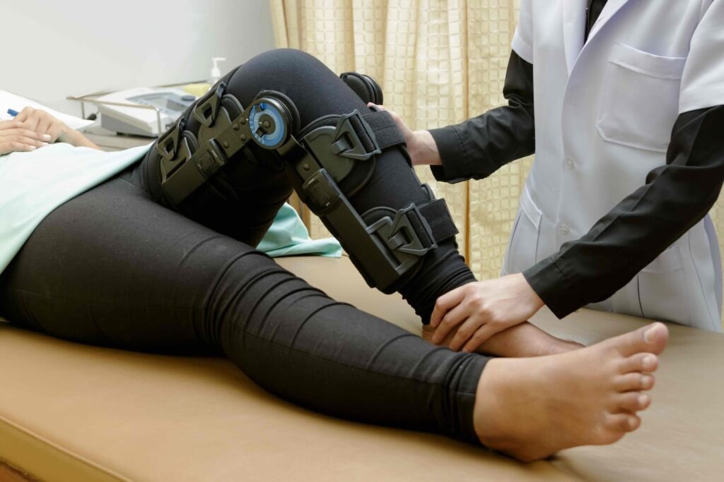 alternative to knee replacement surgery